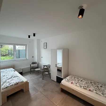 Very Place To With A Garden And Terrace Offenbach am Main