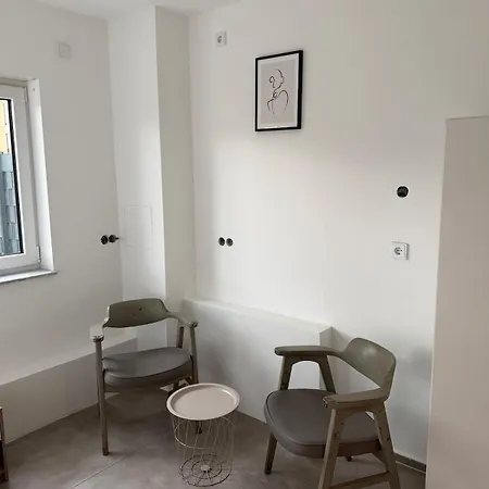 Apartment Very Place To With A Garden And Terrace Offenbach am Main